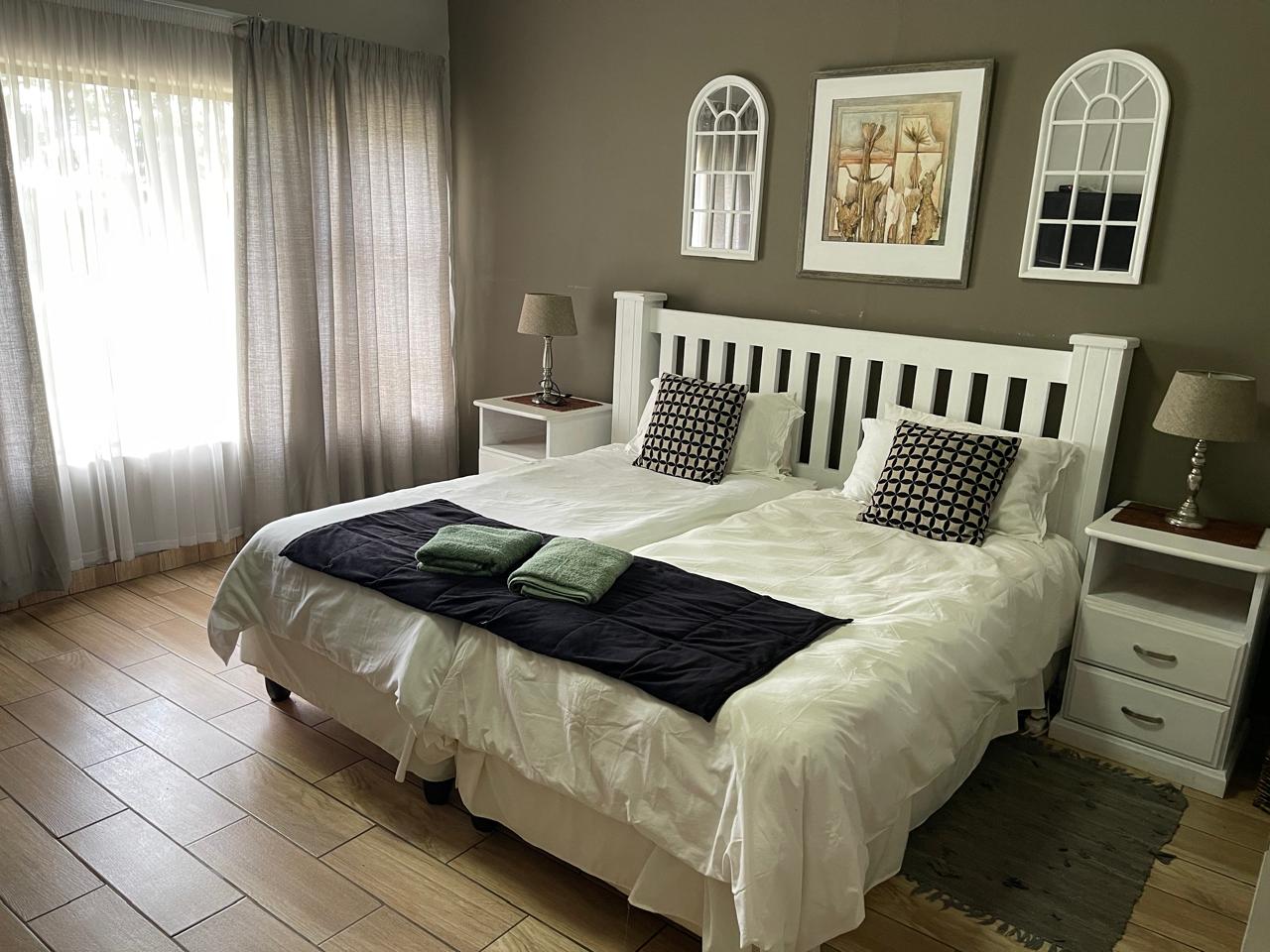 Room 1 Photo