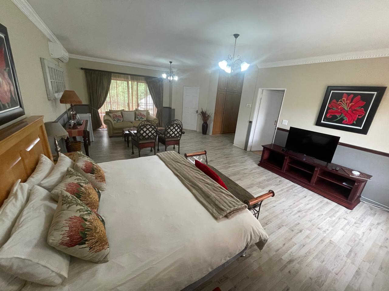 Room 9 Photo
